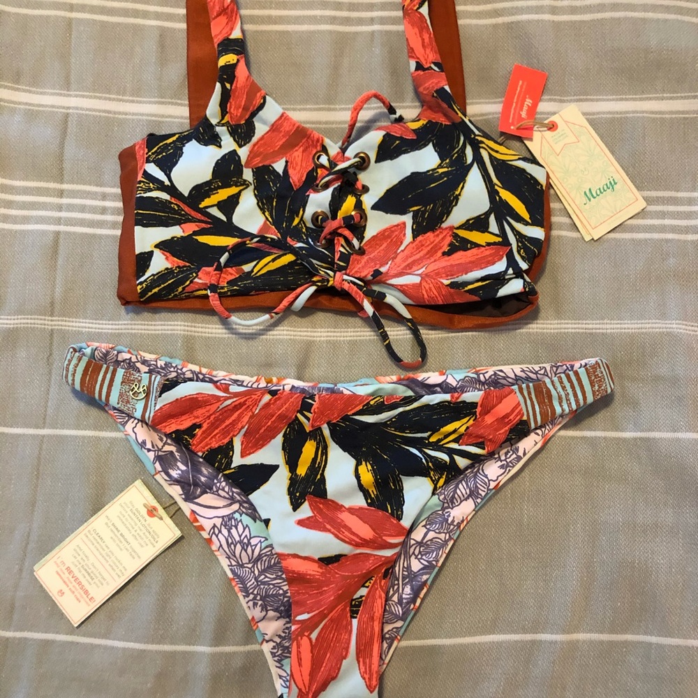 NWT Maaji Bikini Set Size Large